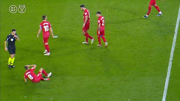 The incident that caused the Seville derby to be postponed